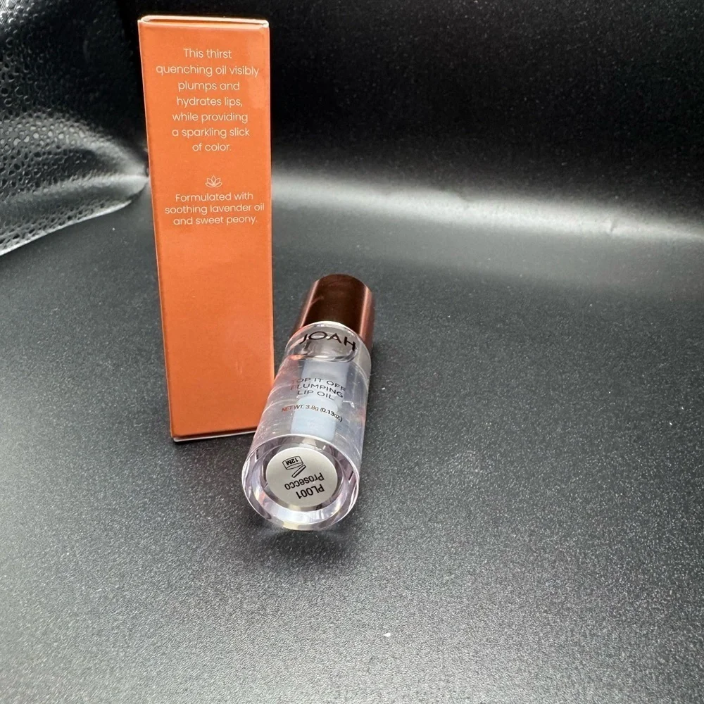 JOAH Prosecco Top it off plumping lip oil Brand new